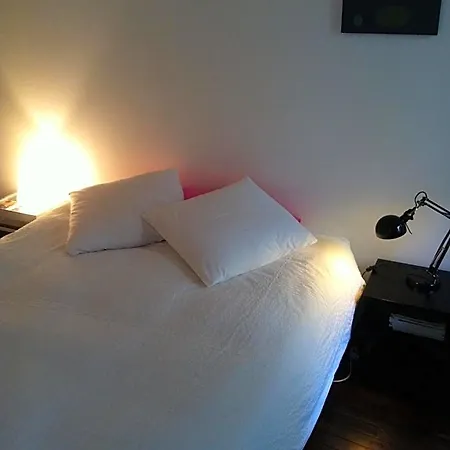 D'hotes Annelets Bed and breakfast París