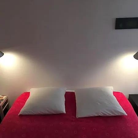 לינה וארוחת בוקר D'hotes Annelets פריז
